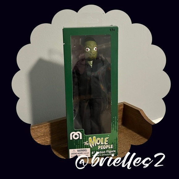 🎠 New The Mole Action Figure, Green - Picture 1 of 5